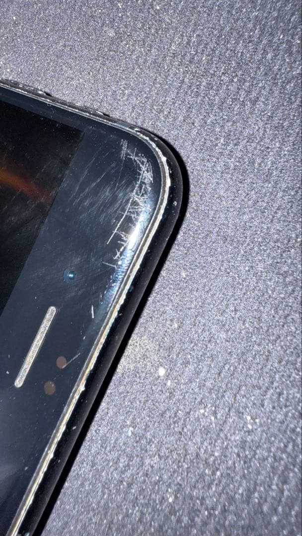 iPhone SE (第3世代) ブラック 128GB