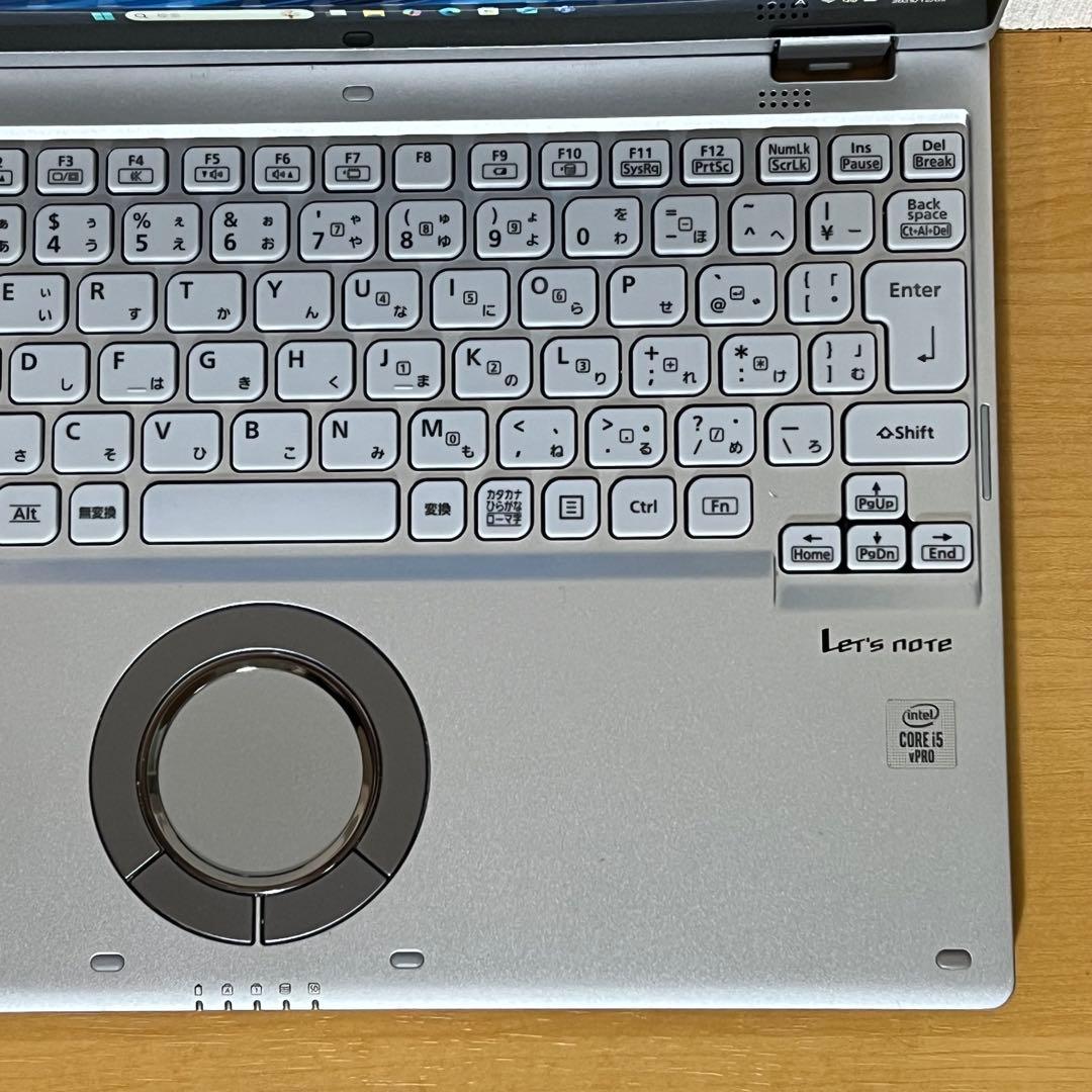 中古美品！レッツノートQV9 i5 8G／256GB／LTE／オフィス