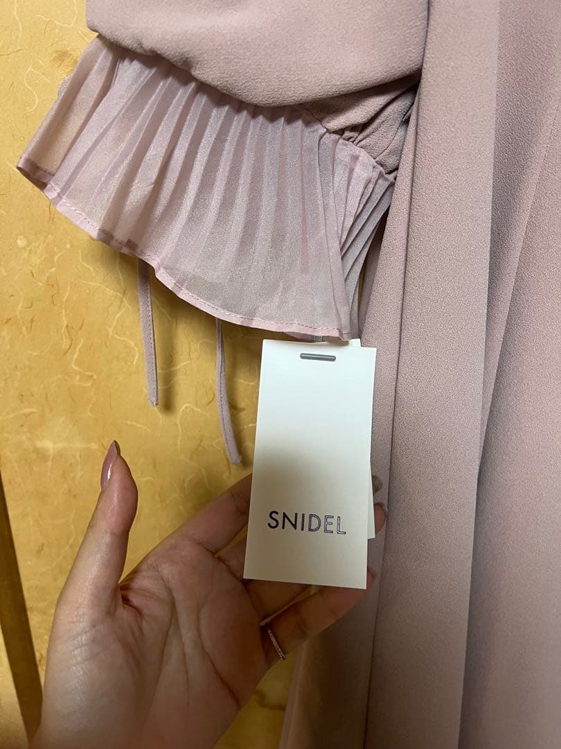 snidel スナイデル　レディライクフレアミニワンピース