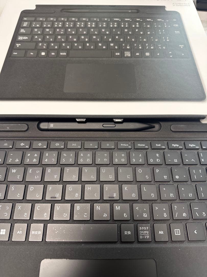 Microsoft Surface Pro 8 8GB/256GB グラファイト