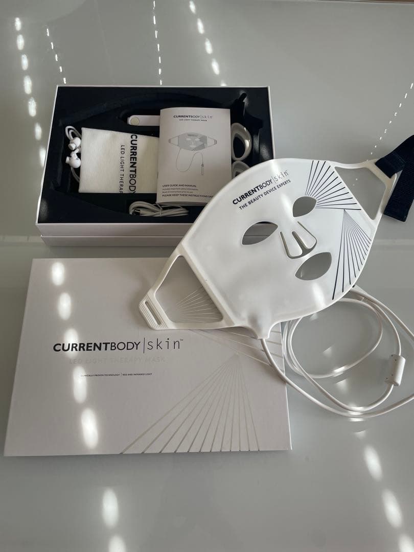 美品CurrentBody Skin カレントボディ LEDライトセラピーマスク