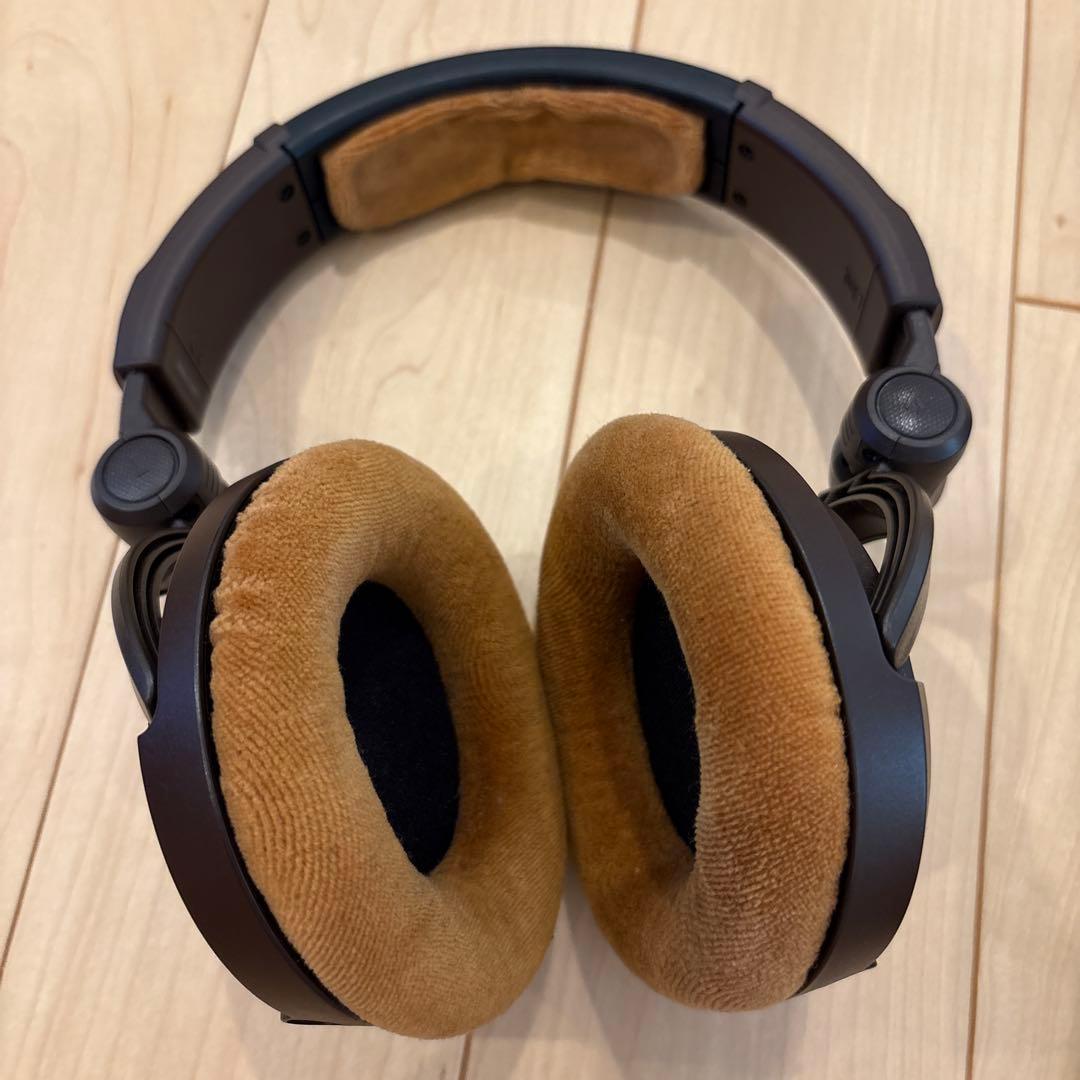 ULTRASONE 開放ダイナミック型ヘッドホン HFI-2200