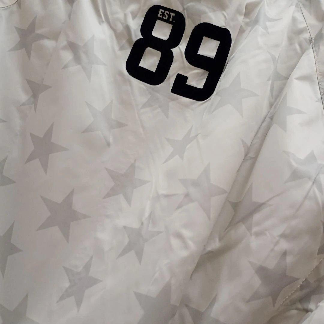 パーリーゲイツレディース星柄 星柄蓄熱アウターサイズL