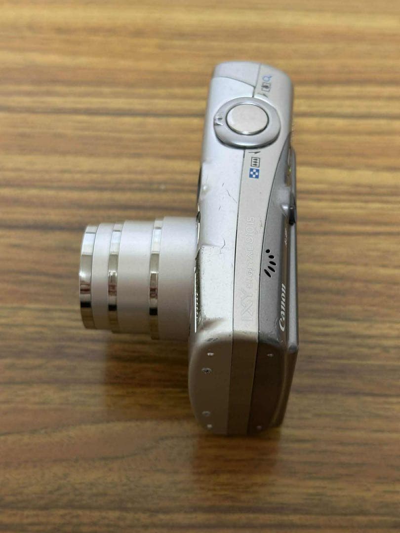 Canon IXY Digital 810 IS シルバー 充電器付き