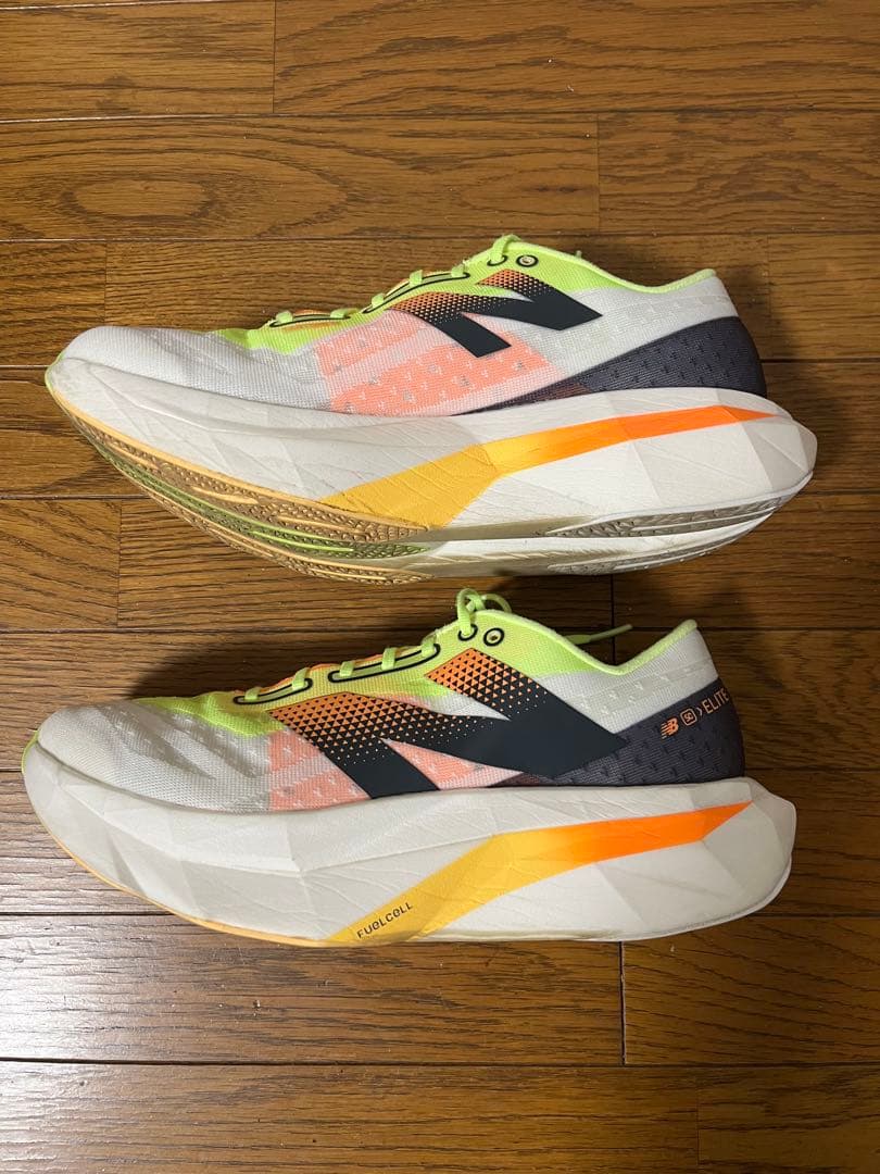 スパイク・シューズ New Balance FuelCell SuperComp Elite v4