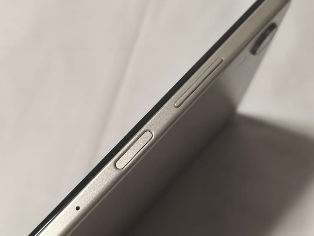 【動作確認済】NTT dtab Compact d-42A docomoゴールド