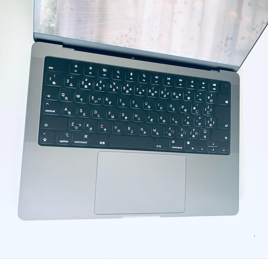 Apple MacBook Pro M2 美品 オマケあり※さくさくさん専用