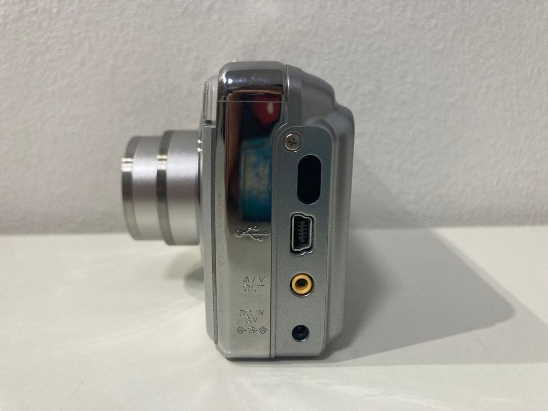 動作確認済　FUJIFILM FinePix A800 8.3メガピクセル