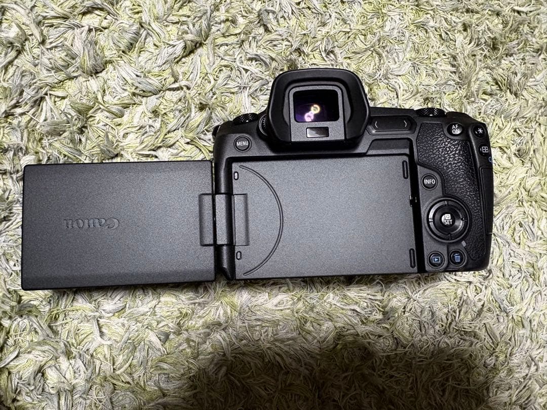 Canon EOS R ミラーレス一眼 ボディ