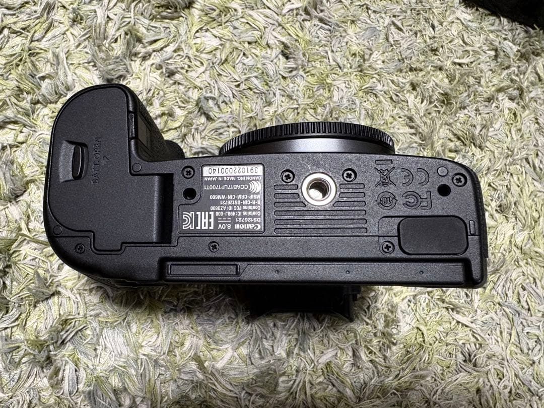 Canon EOS R ミラーレス一眼 ボディ