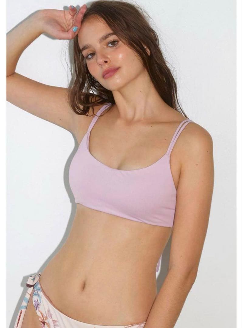 alexia stam Charlie guava Sサイズ