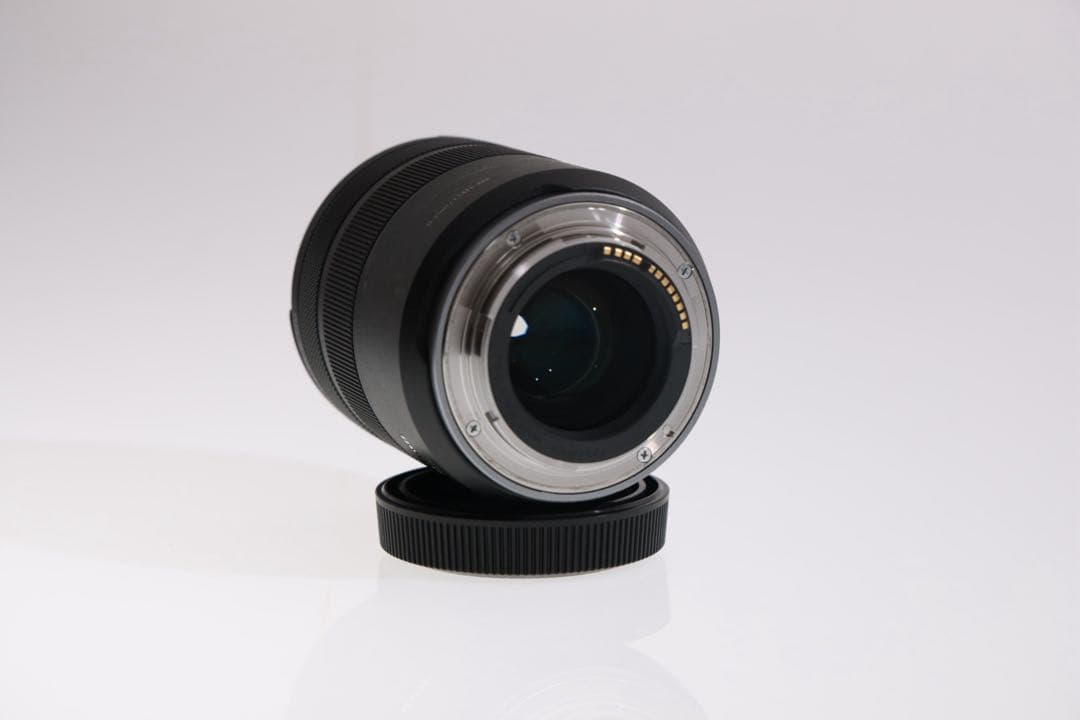Canon RF 85mm F2 MACRO IS STM 単焦点レンズ