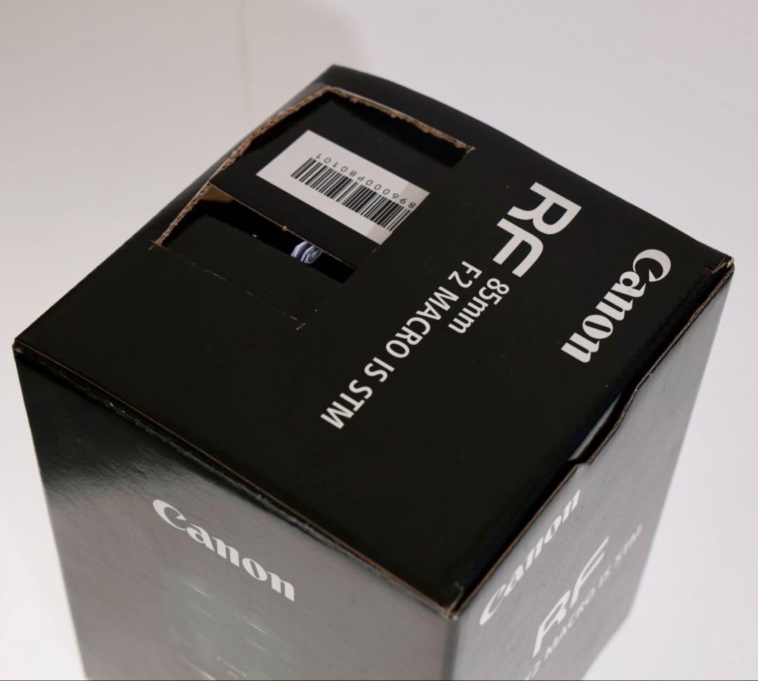 Canon RF 85mm F2 MACRO IS STM 単焦点レンズ
