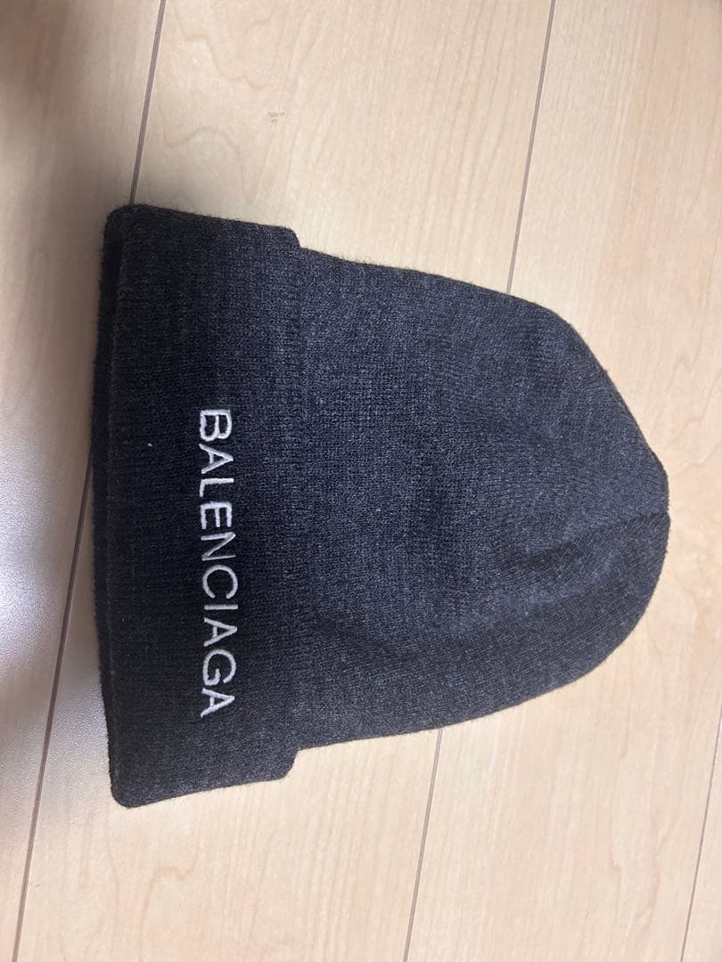 BALENCIAGA ニット帽 ダークグレー
