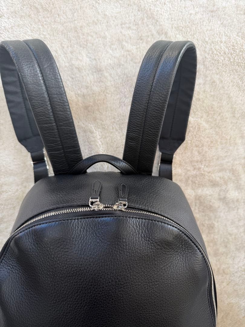 ペッレモルビダ MB060A Maidan Voyage黒レザーリュック