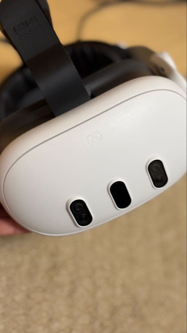 メタクエスト3 128GBストラップ付き