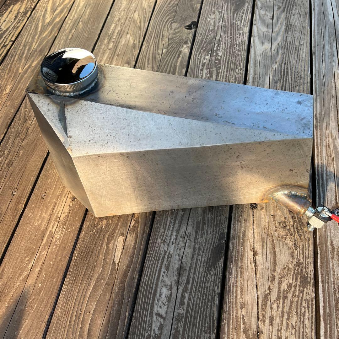 コフィンタンク