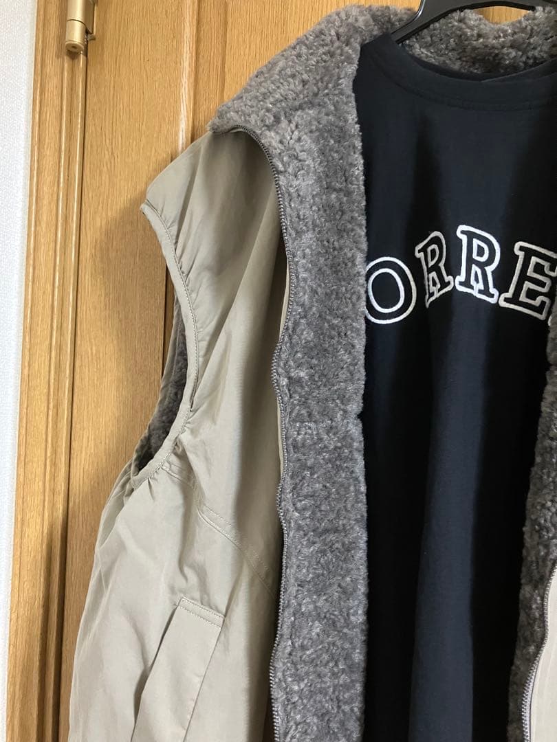 【本日限定値下げ❣️】新品タグ付き！CYNICALの リバーシブルベスト