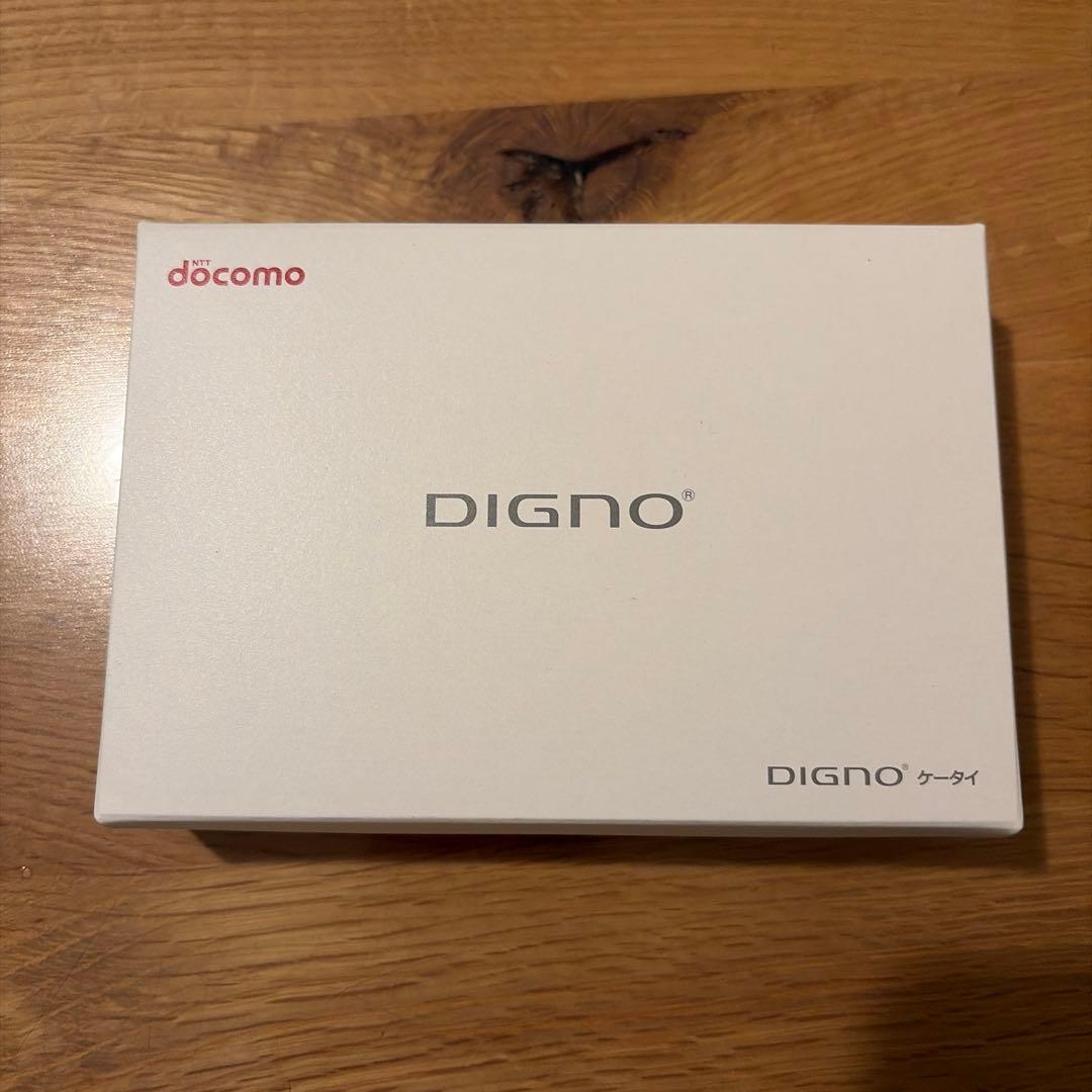 新品 docomo DIGNO ケータイ KY-42C 赤 レッド