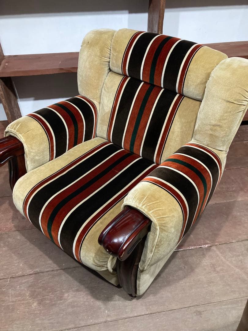 ☆激レア☆ビンテージソファー☆ベロア地☆ストライプがお洒落☆A