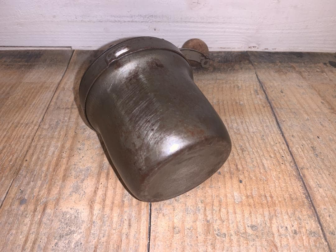 フランス アンティーク　コーヒーミル　Peugeot プジョー G1