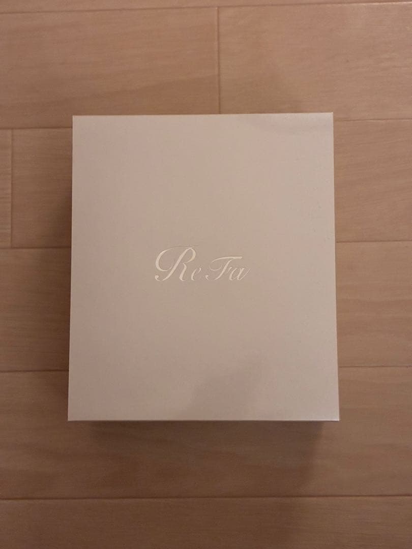 リファ　ReFa　カラット　レイ　マッサージ　ケア　正規品　美顔器　ローラー