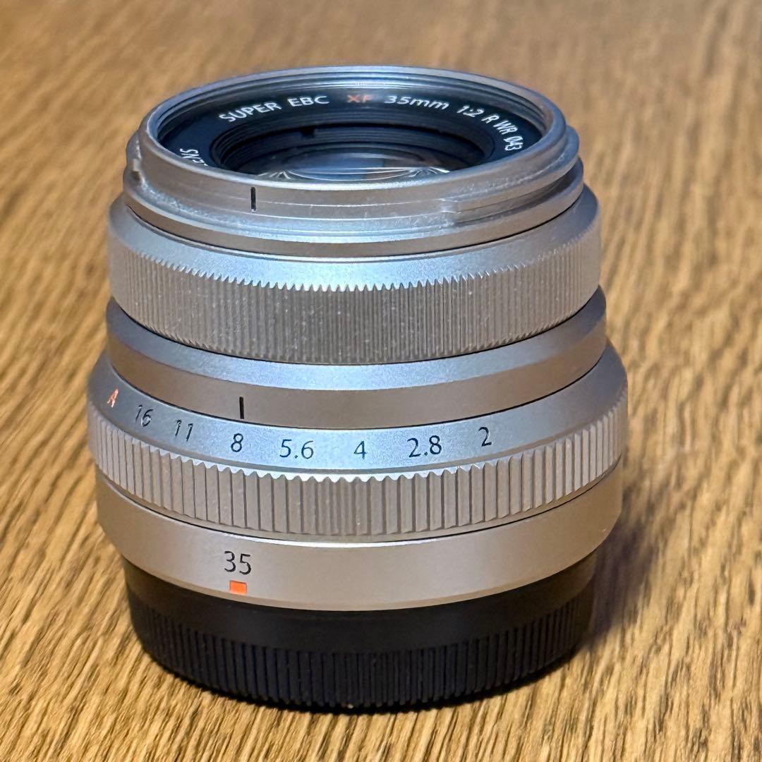 【極美品】富士フイルム XF35mm F2 R WR シルバー（付属品完備）