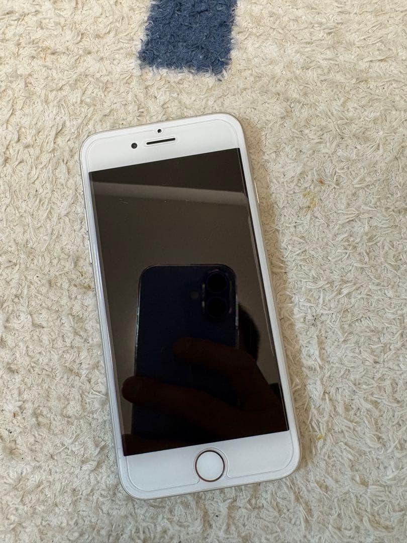 スマートフォン本体 Apple iPhone8 64GB