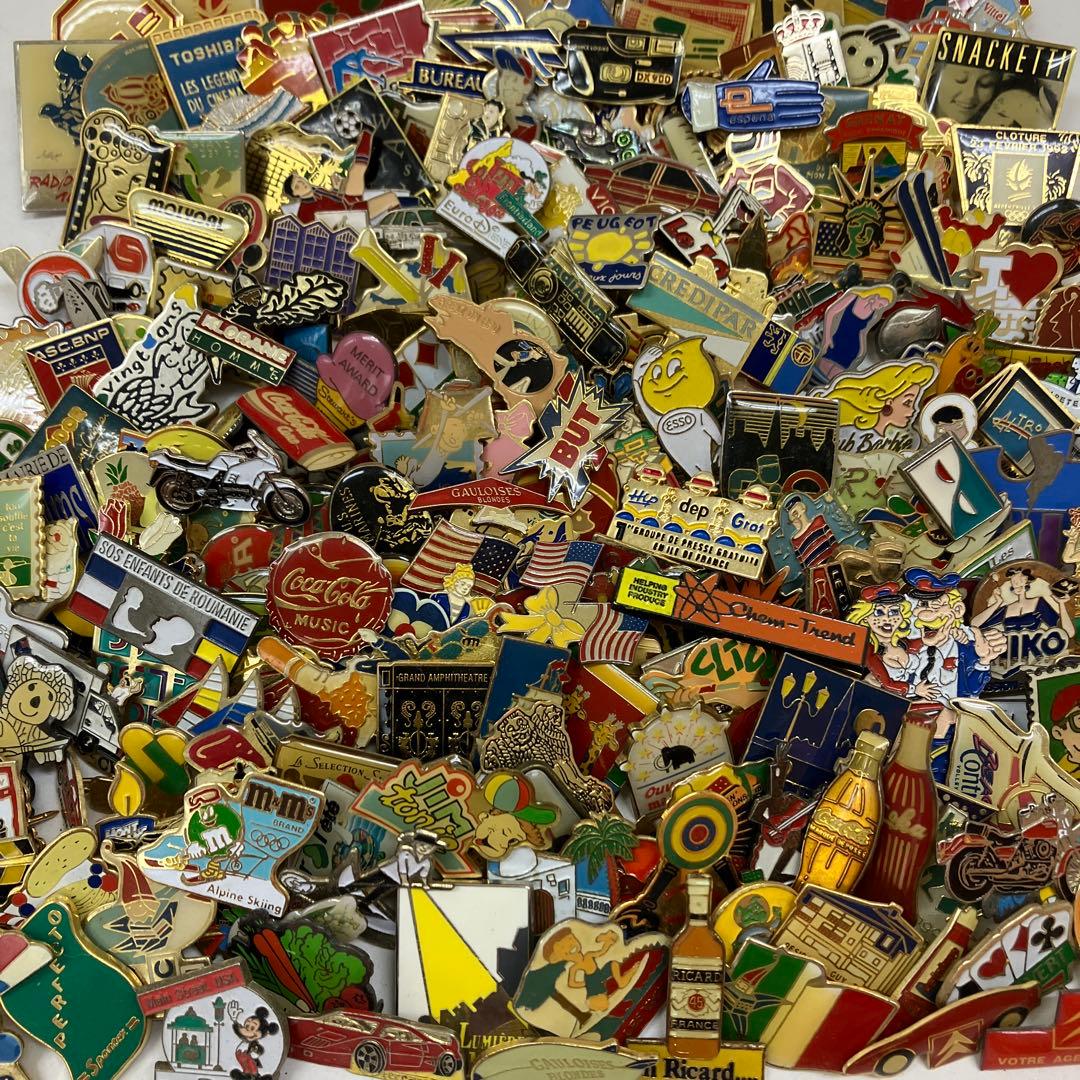 フランス雑貨★ピンバッジ大量250個セット★WJC01