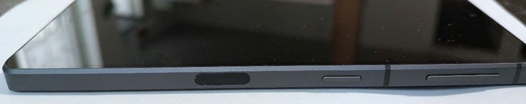 美品AQUOS sense7 plus ブラック SDカード(16GB)進呈