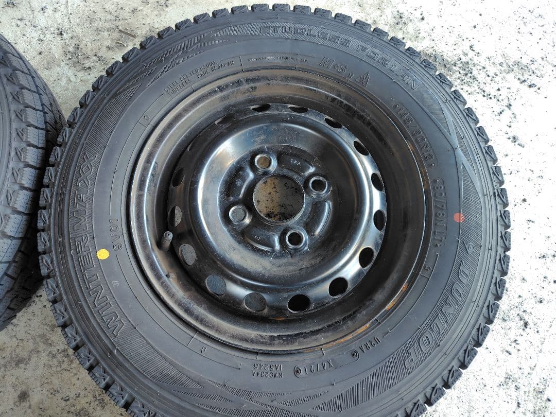 ダンロップ 145/80R12 78/80N 軽バン スタッドレスタイヤセット