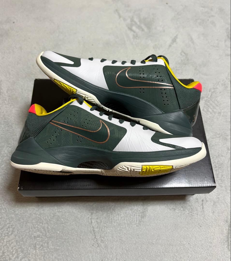 シューズ(男性用) Nike Kobe 5 Protro EYBL