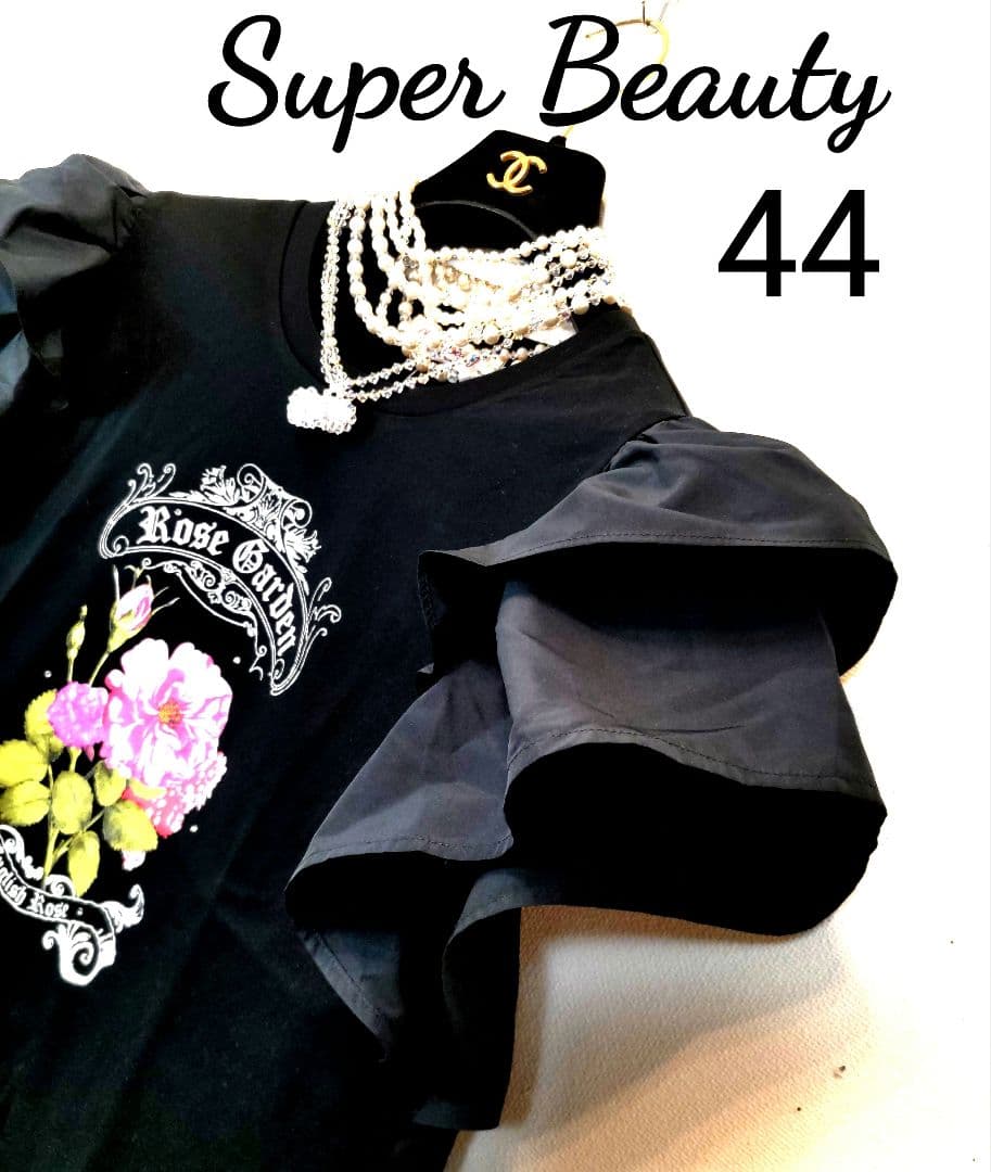 ✨新品希少44❣✨夏〜まるでリカちゃん✨カワイイ〜フリフリフリルがキャシャ観せ✨