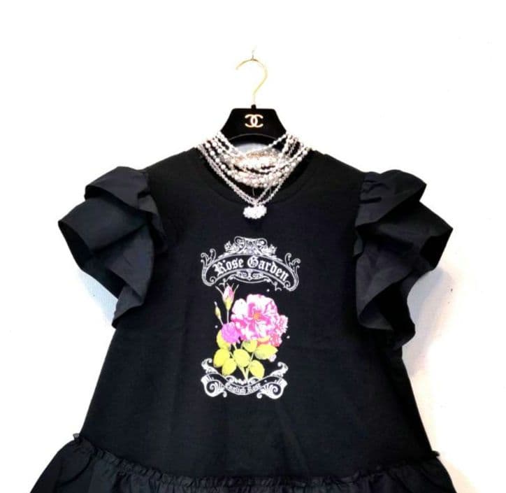 ✨新品希少44❣✨夏〜まるでリカちゃん✨カワイイ〜フリフリフリルがキャシャ観せ✨