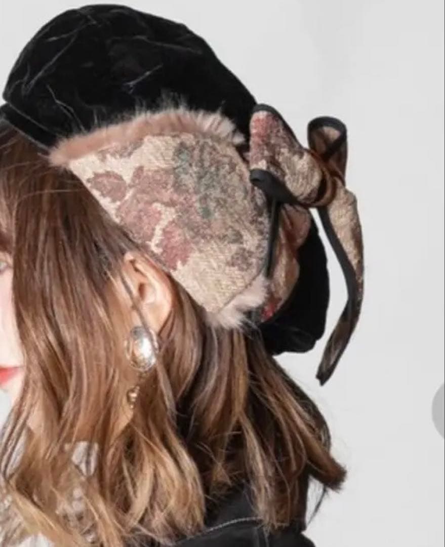 CA4LA☆ベルベットファー付き黒ベレー帽