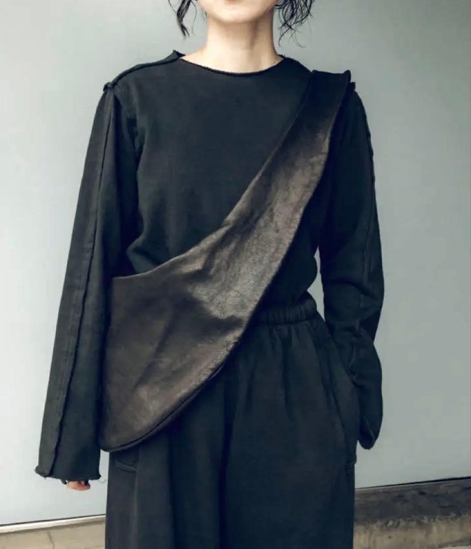 【新品】GABRIELA COLL GARMENTS トップス　ニット