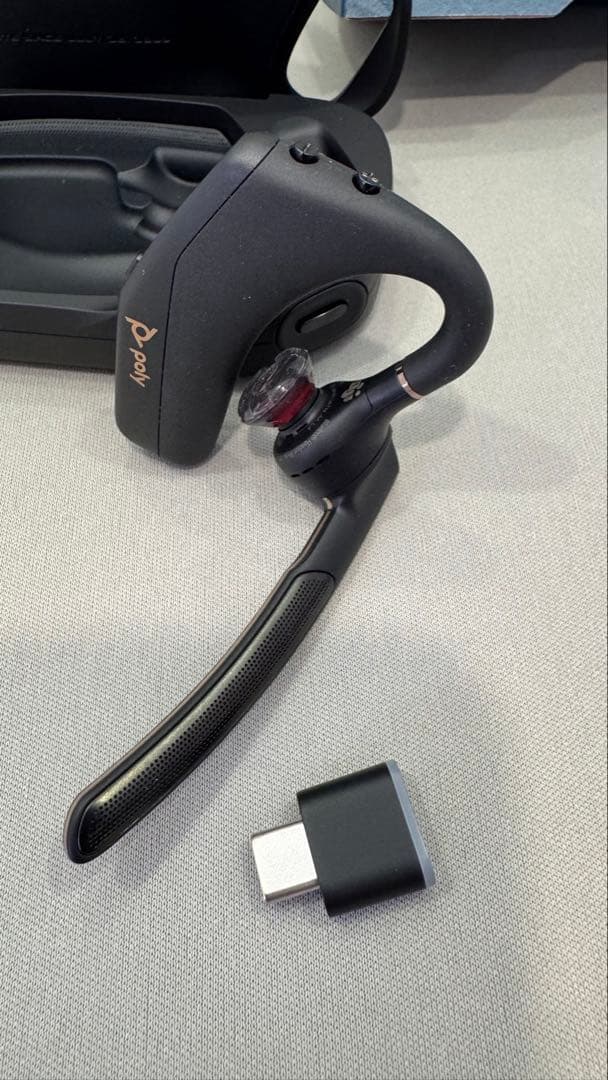 ヘッドホン Poly Voyager Legend 50 USB-C + BT700