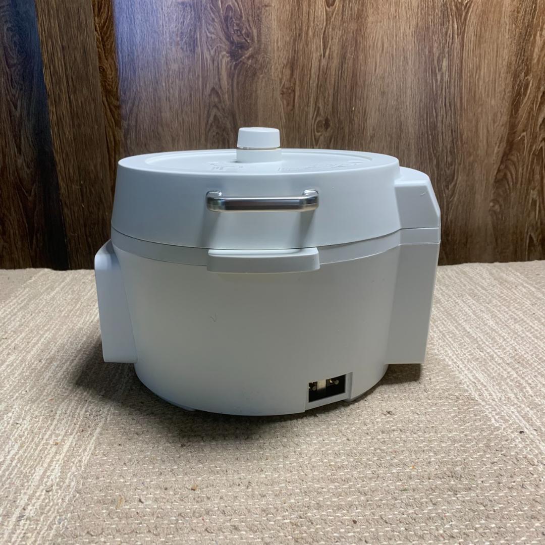 K165 アイリスオーヤマ 電気圧力鍋 2021年 PC-MA4-W