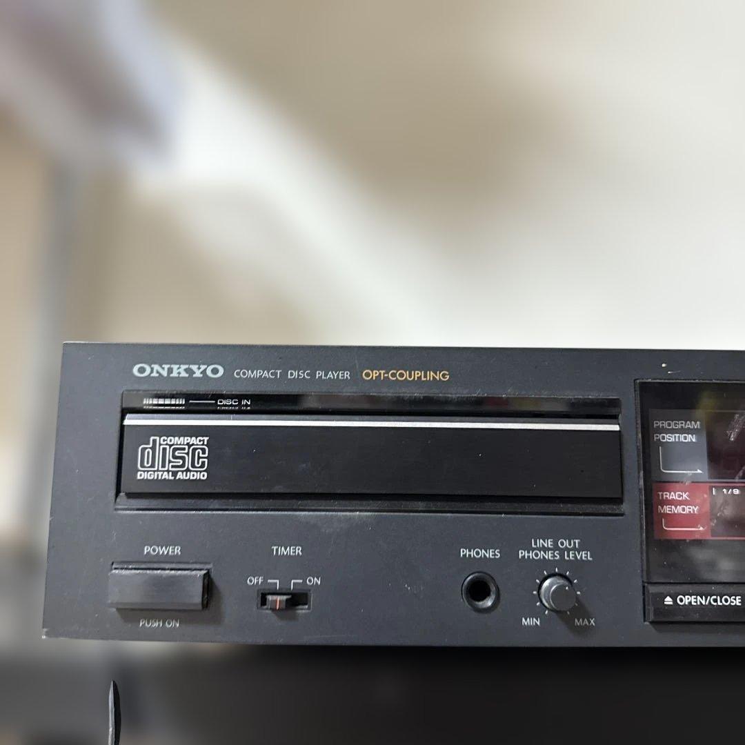 ONKYO CDプレーヤー C-700 INTEGRA