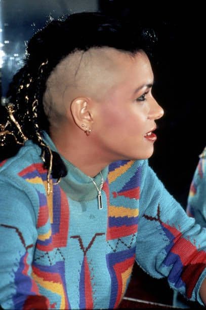 ヴィヴィアンウエストウッド　美品！ワールズエンドサベージニット