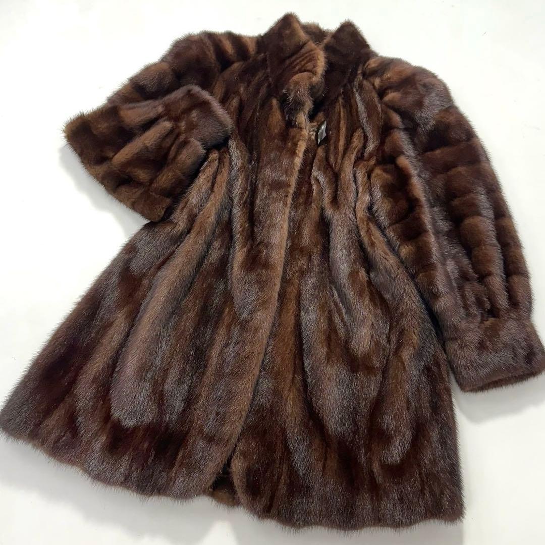 ツヤ◎ボリューム◎色味◎デミバフミンク　ファーコート 横段 ブラウン