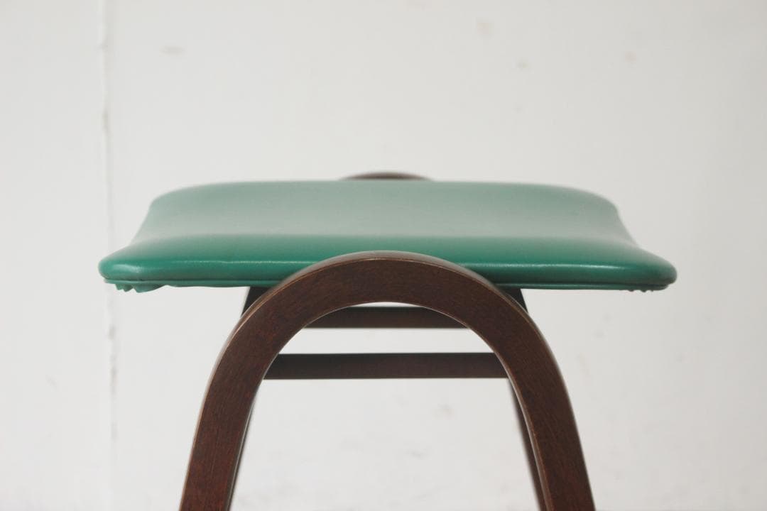 秋田木工 剣持勇 スタッキングスツール No.202 レトロ 曲げ木 椅子 緑