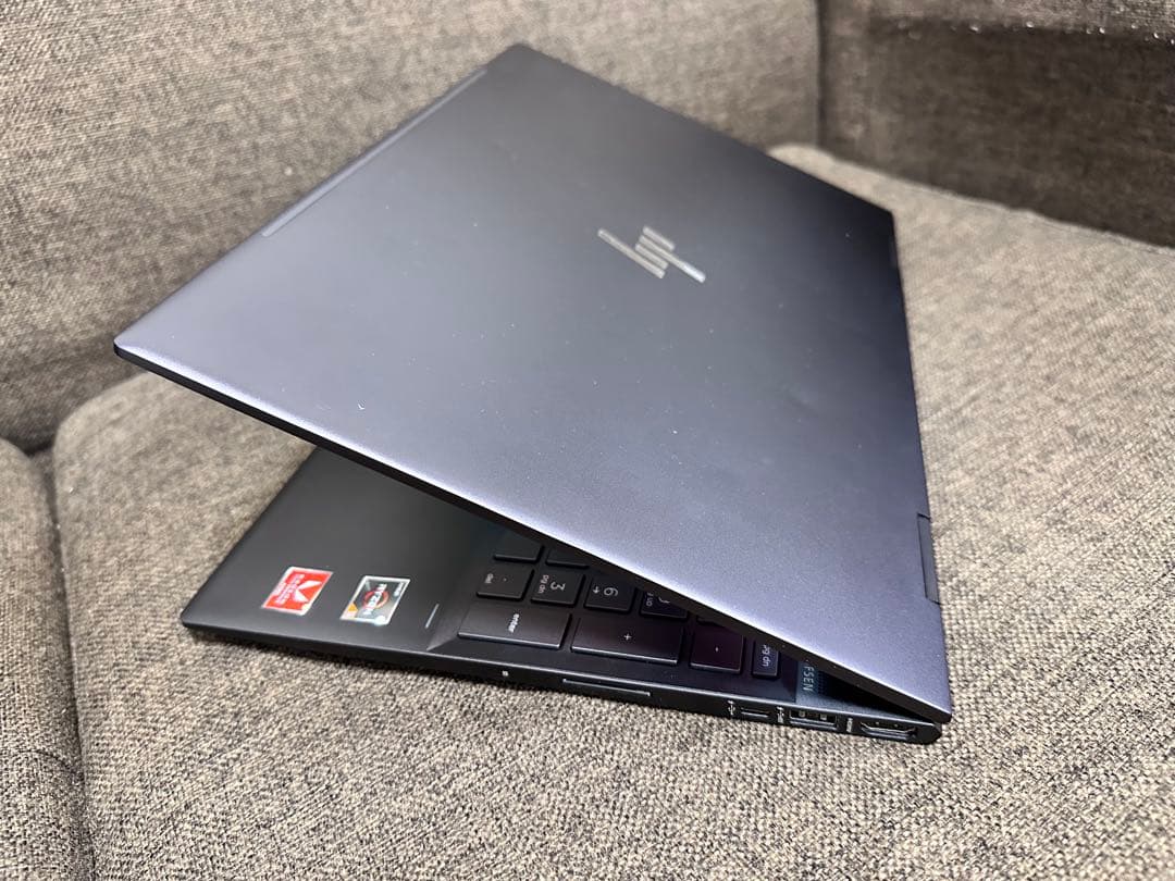 HP Envy 15.6インチ　2in1 バッテリー100% office 永続