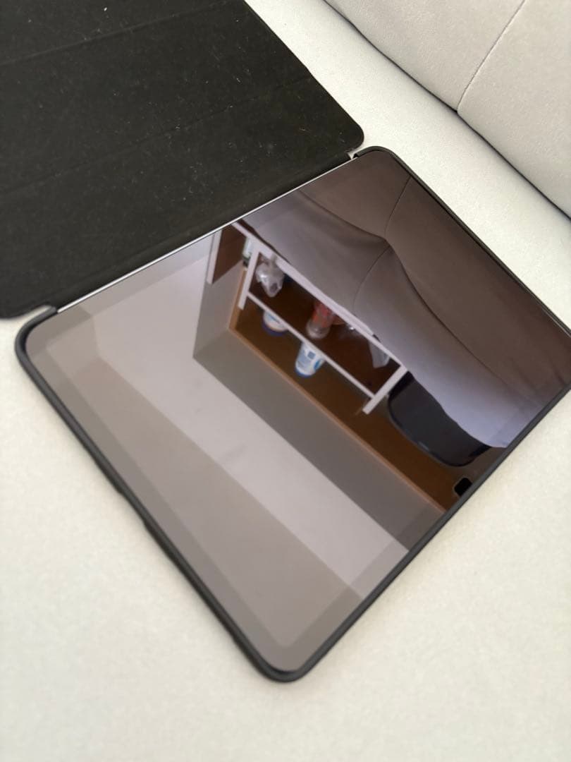 10月で販売終了【極美品】iPad Air 第7世代（M3） 128gb