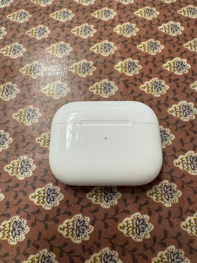 【美品】Apple AirPods Pro (第2世代) USB Type-C