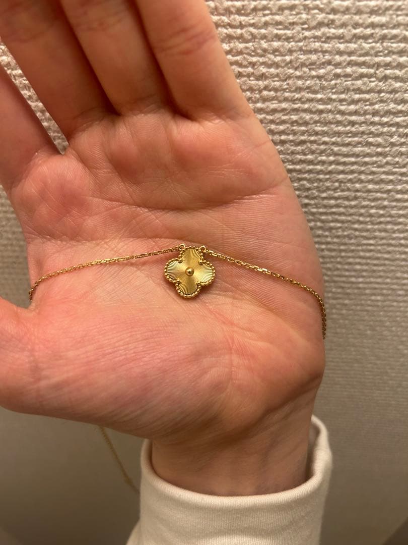 Van Cleef & Arpels アルハンブラ ネックレス