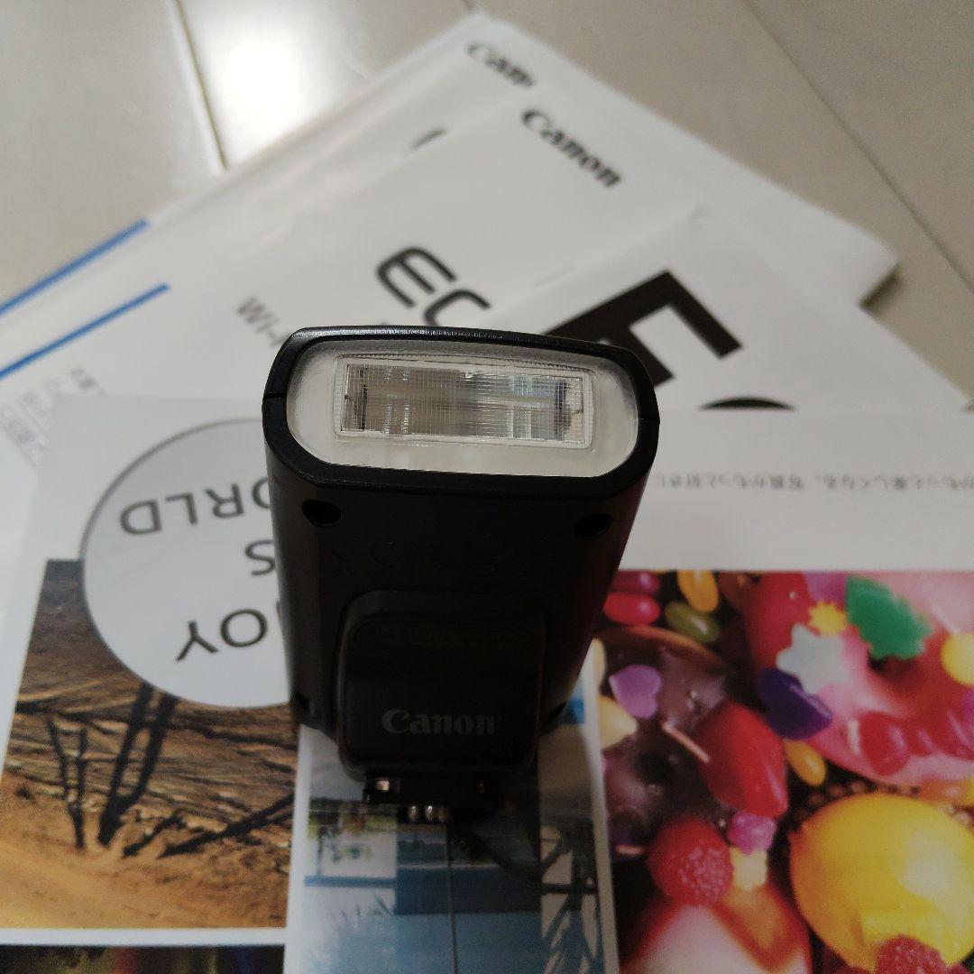 【美品】Canon EOS M2 ミラーレスカメラ　ダブルレンズキット