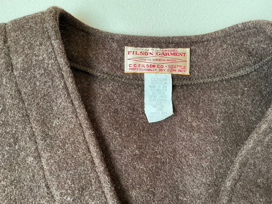 FILSON WOOLベスト
