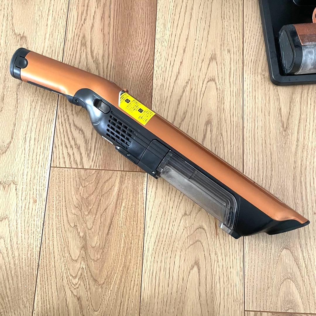 SHARK　シャーク コードレス掃除機 サイクロン掃除機 CS651JOR