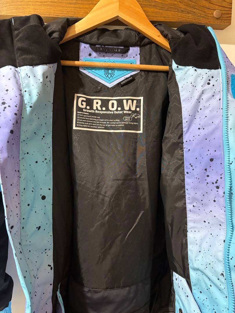 ［値下げ］AIRBLASTERジャケット　キッズMサイズ